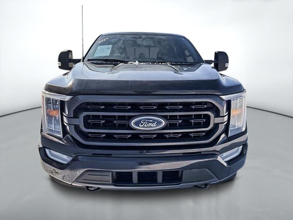 Ford F-150 2021 Noir usage à vendre Ford F-150 2021 Noir usage à vendre