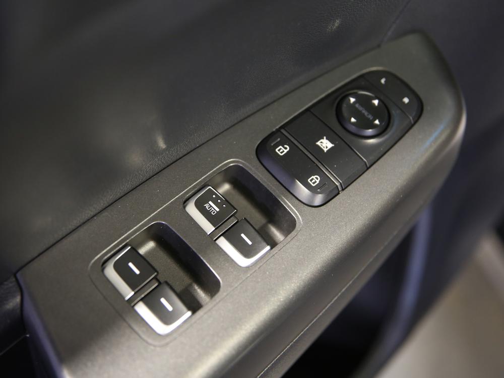 Kia Sportage LX 2021 d&rsquo;occasion à vendre - 14