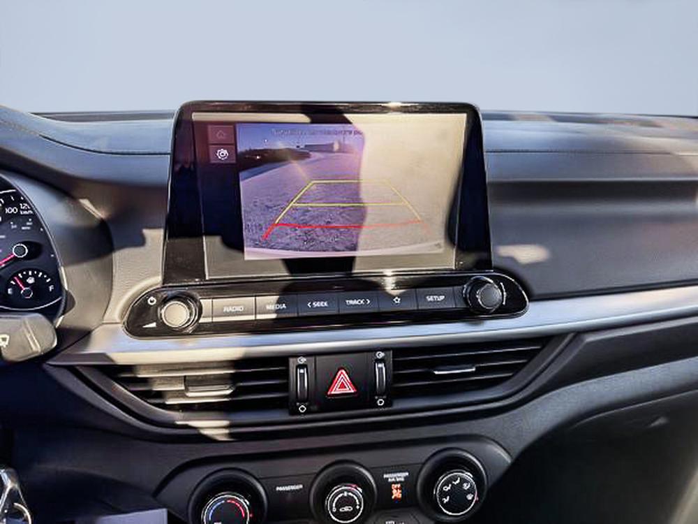 Kia Forte EX 2022 d&rsquo;occasion à vendre - 24