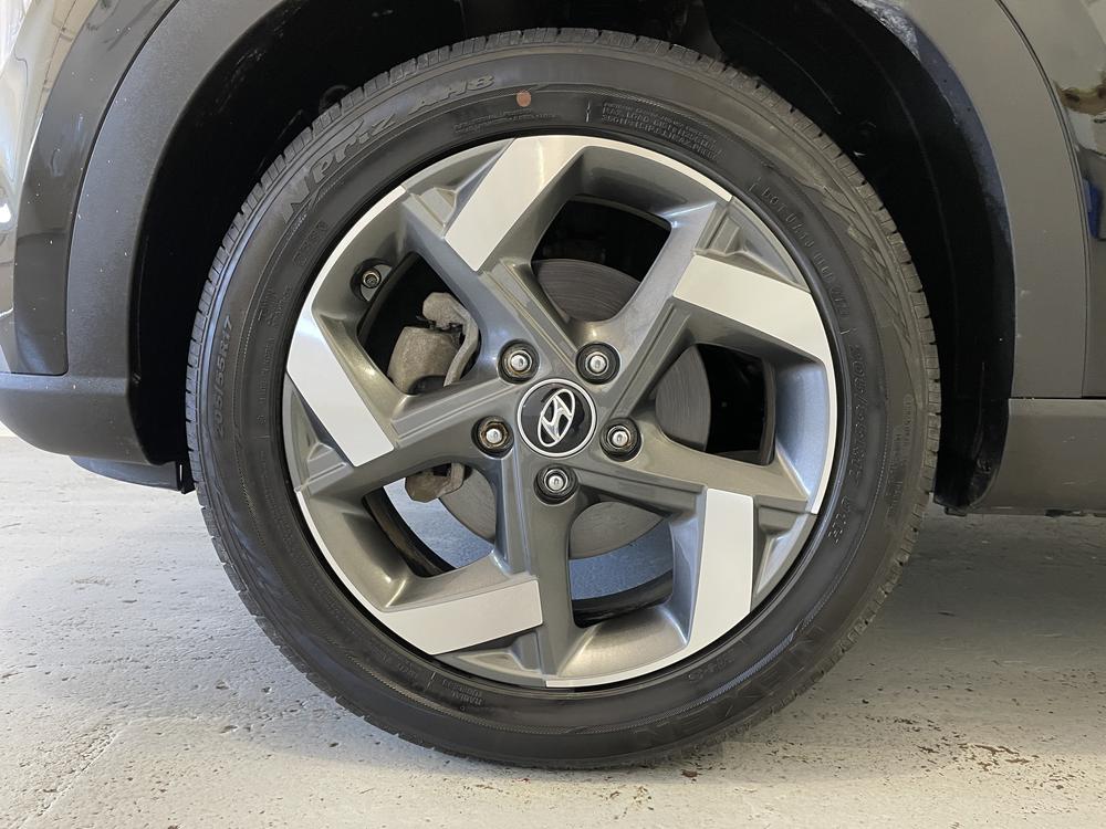 Hyundai Venue Urban Edition / Toit blanc 2022 d&rsquo;occasion à vendre - 8