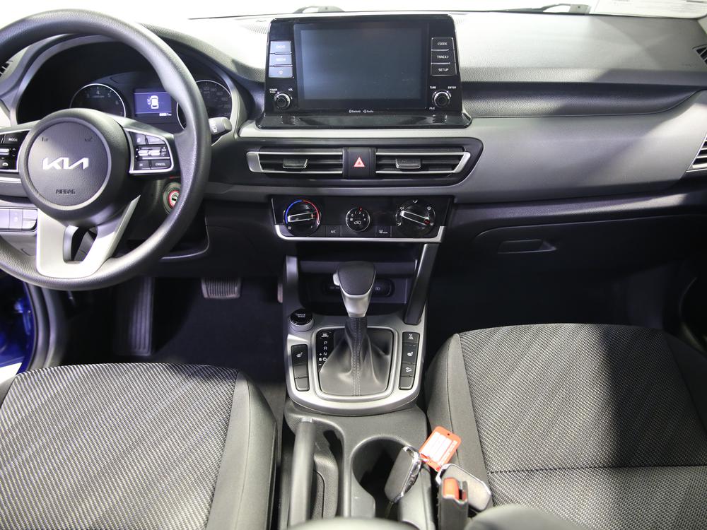 Kia Seltos 2023 Bleu usage à vendre Kia Seltos 2023 Bleu usage à vendre