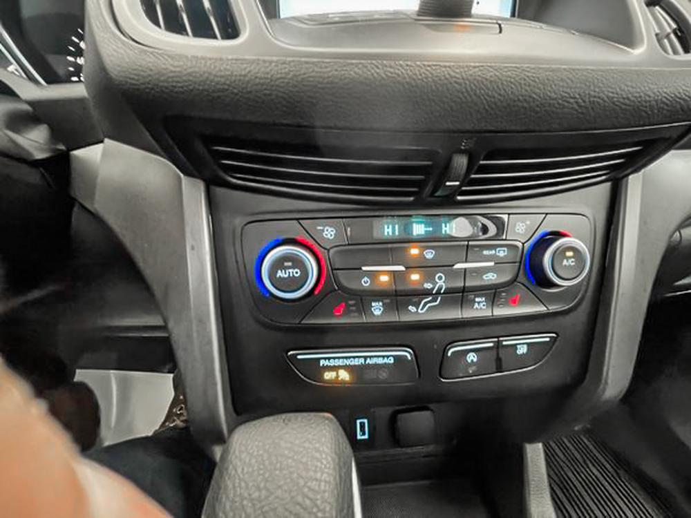 Ford Escape SE 2018 d&rsquo;occasion à vendre - 23