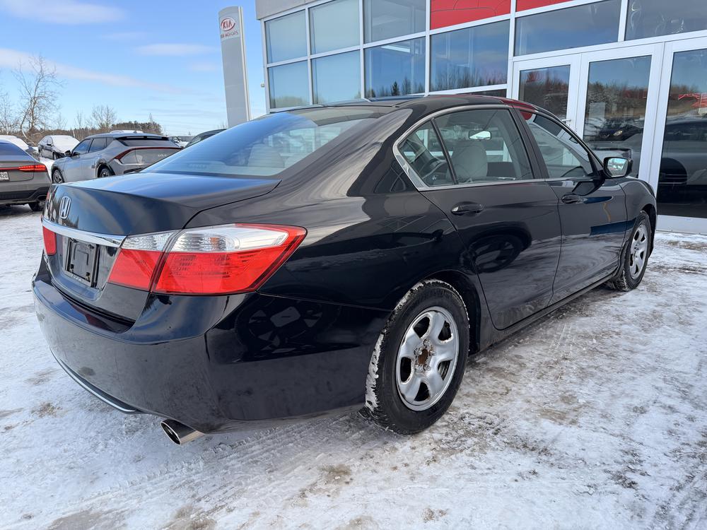 Honda Berline Accord LX 2015 d&rsquo;occasion à vendre - 8