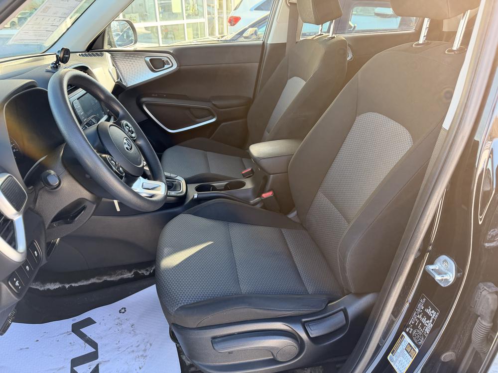 Kia Soul LX 2021 d&rsquo;occasion à vendre - 14