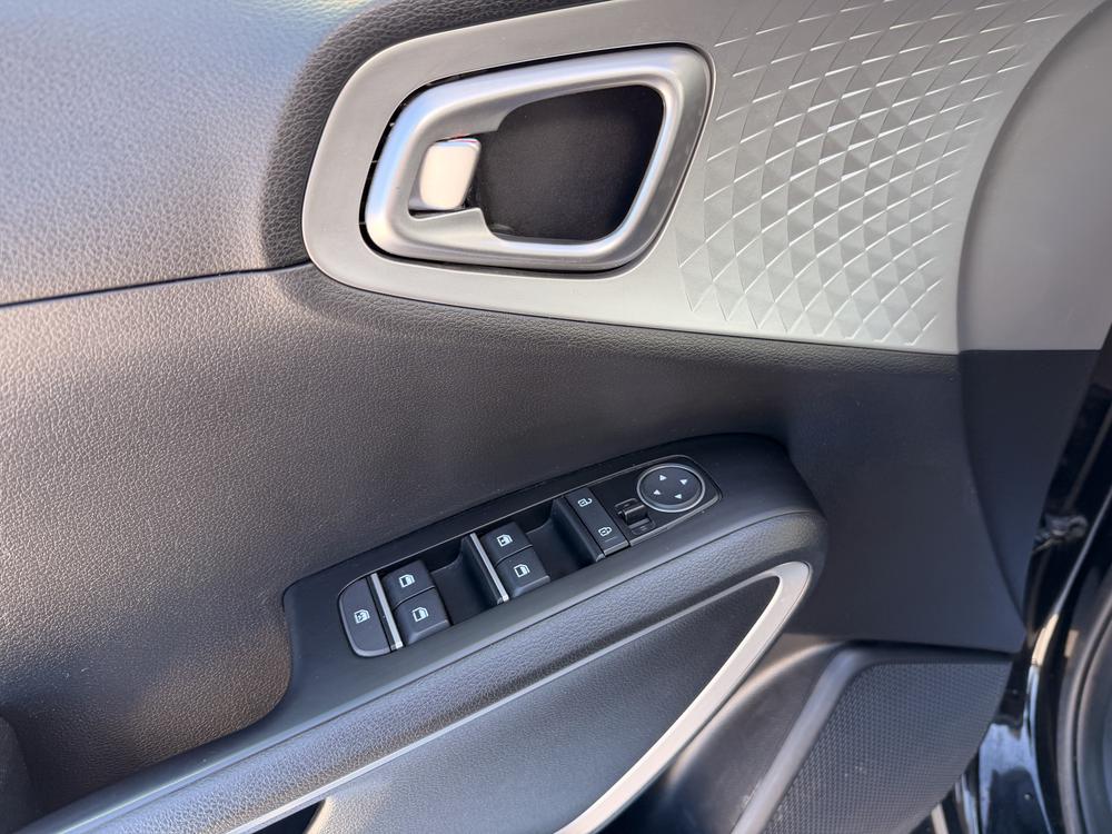 Kia Soul LX 2021 d&rsquo;occasion à vendre - 13