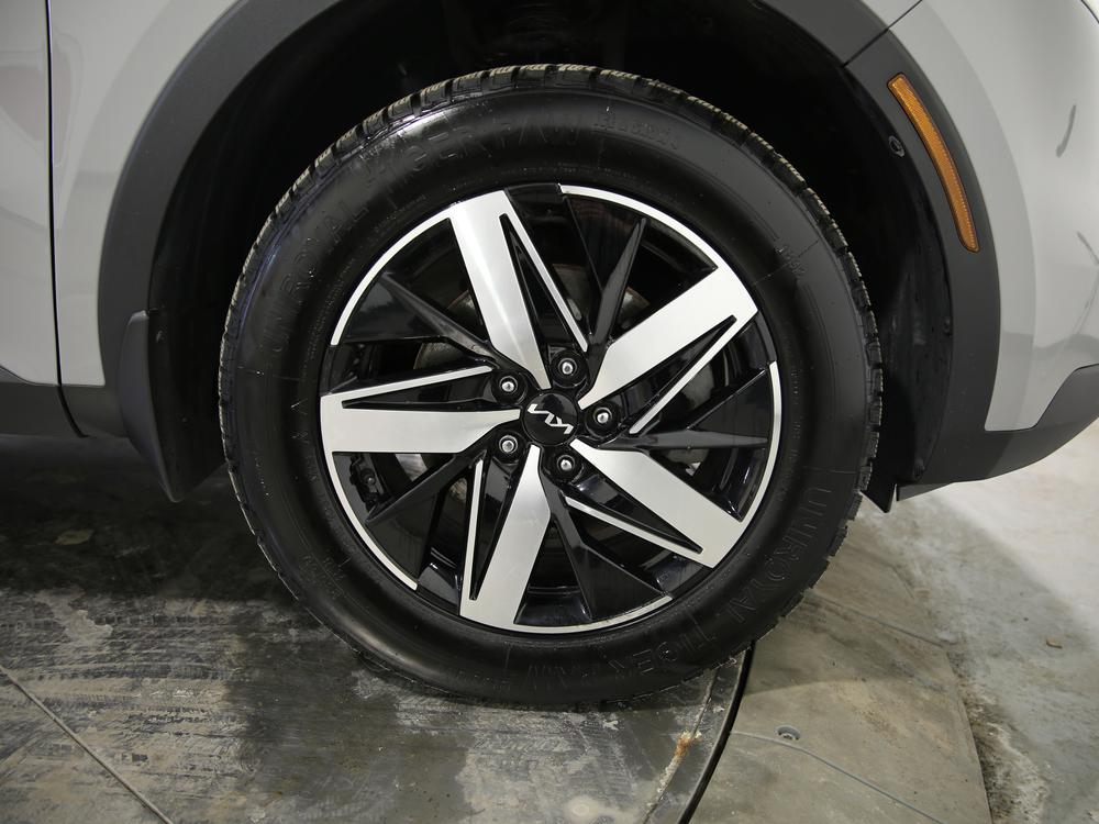 Kia Sorento LX 2022 d&rsquo;occasion à vendre - 12