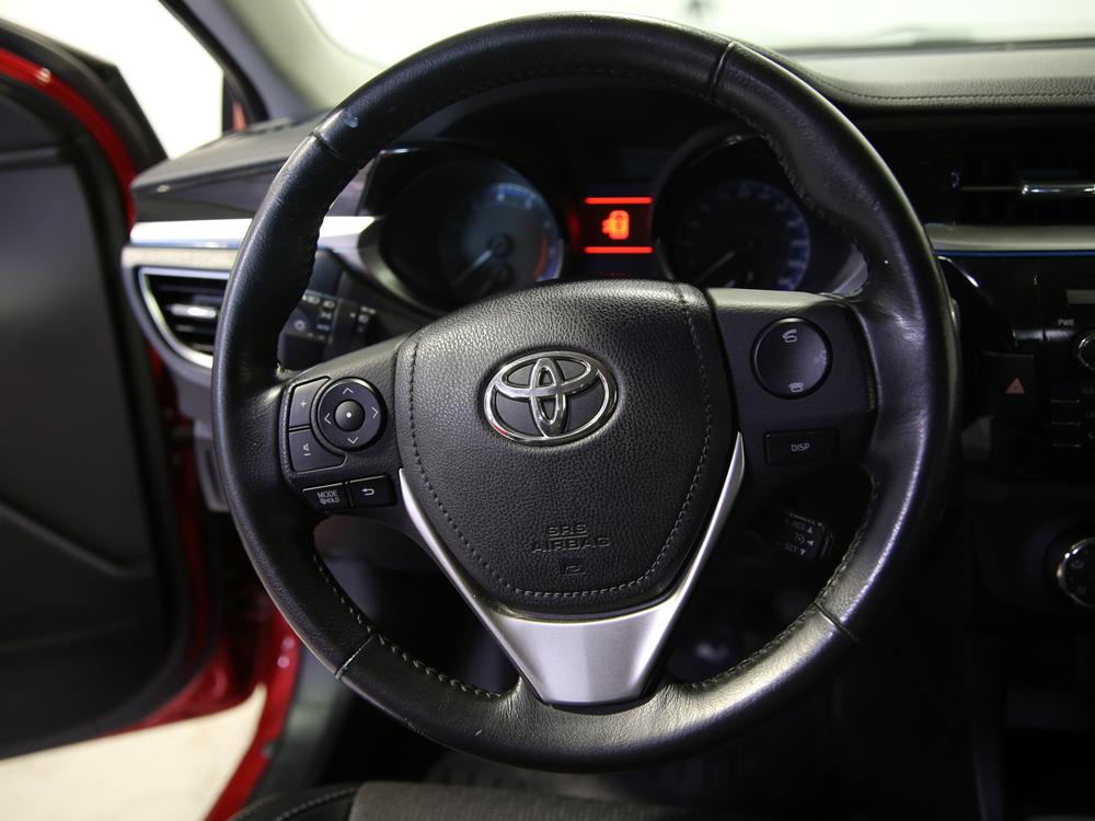 Toyota Corolla S 2014 d&rsquo;occasion à vendre - 17