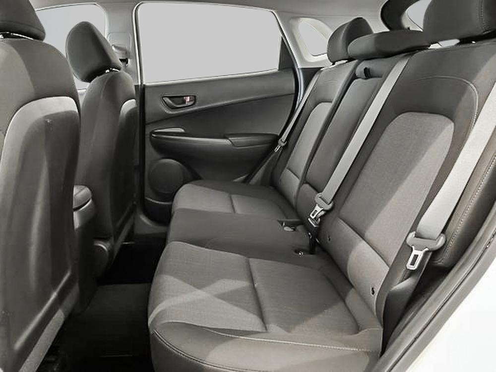 Hyundai Kona Essential AWD 2022 d&rsquo;occasion à vendre - 28