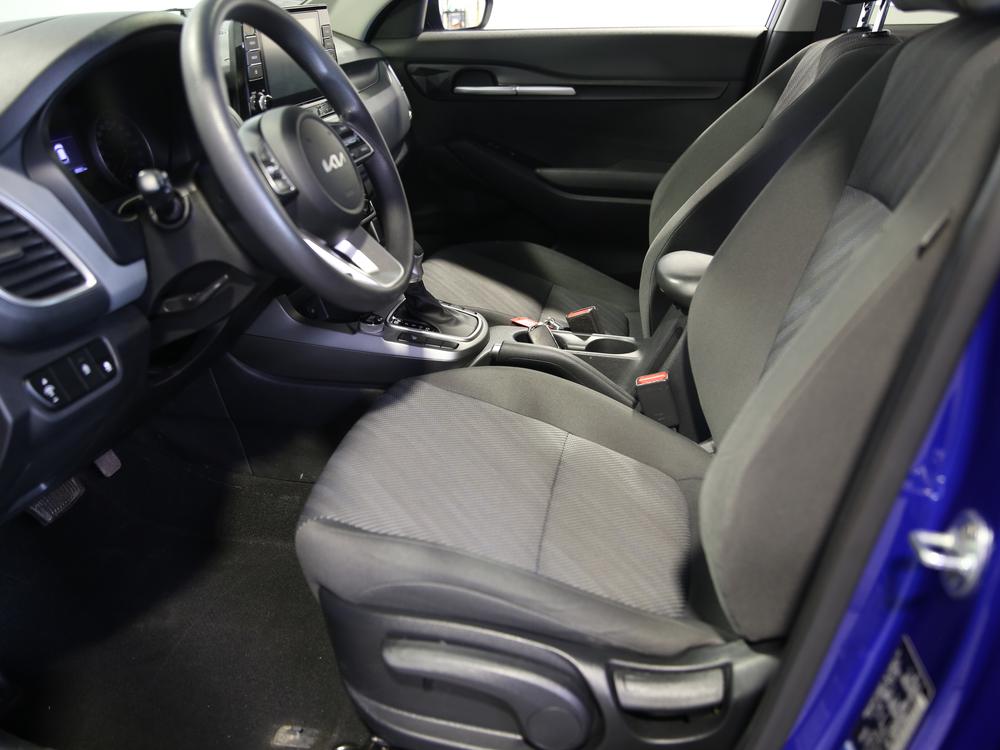 Kia Seltos 2023 Bleu usage à vendre Kia Seltos 2023 Bleu usage à vendre