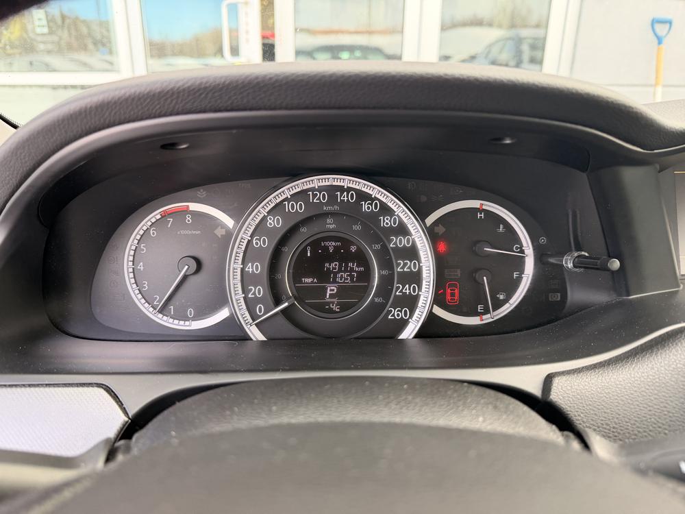 Honda Accord Sedan 2015 Noir usage à vendre Honda Accord Sedan 2015 Noir usage à vendre