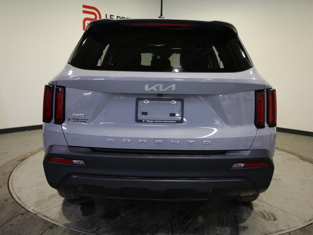 Kia Sorento LX 2022 d&rsquo;occasion à vendre - 4