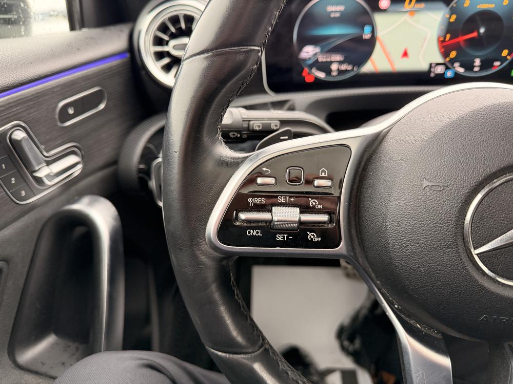 Mercedes-Benz Classe A A250 4MATIC 2019 d&rsquo;occasion à vendre - 22