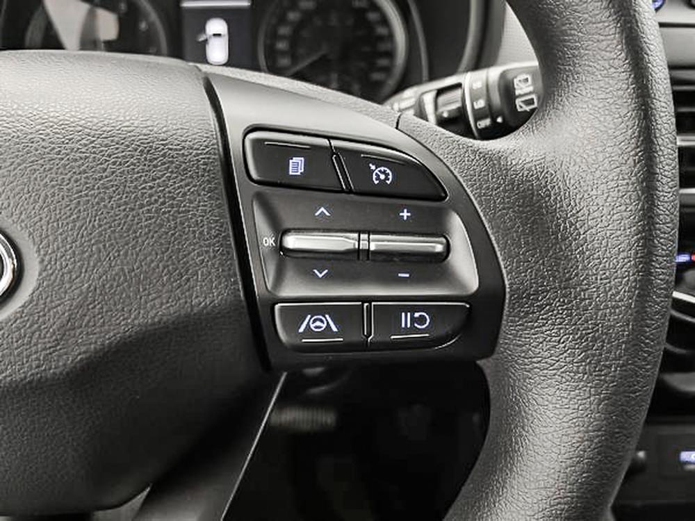Hyundai Kona Essential AWD 2022 d&rsquo;occasion à vendre - 17