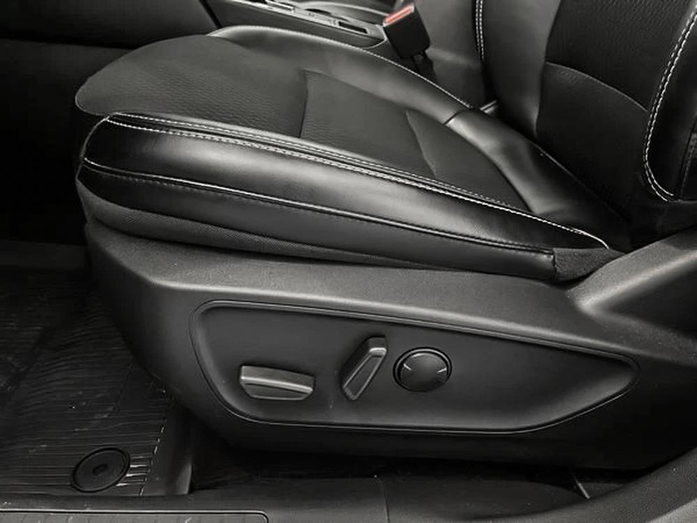 Ford Escape HYBRID PLUG-IN 2025 d&rsquo;occasion à vendre - 14