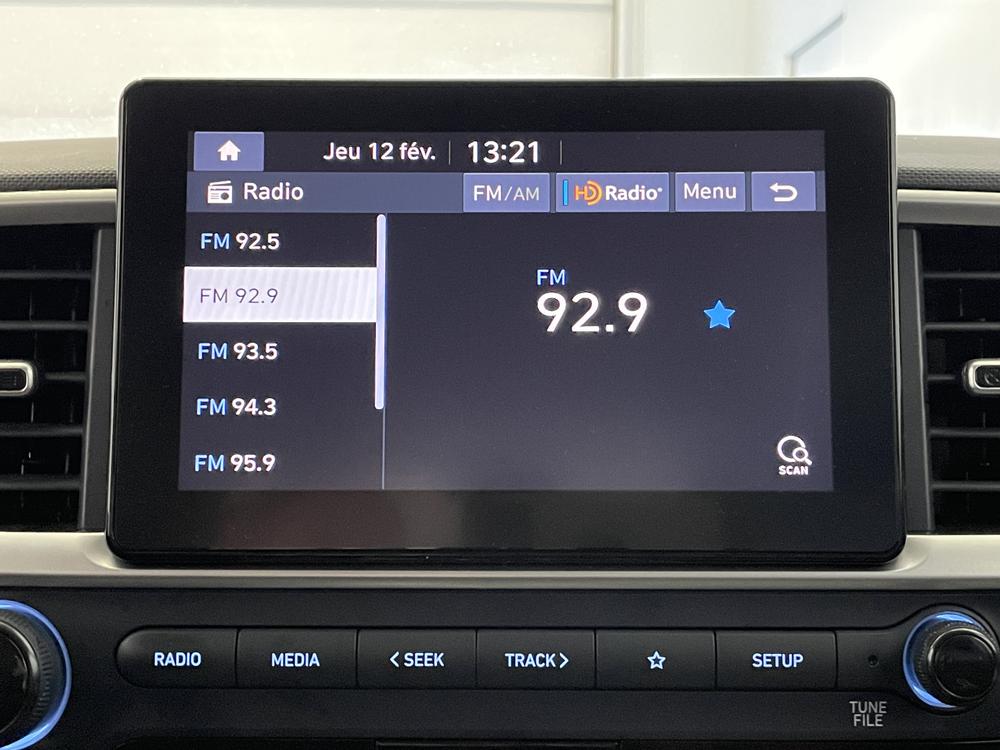 Hyundai Venue Urban Edition / Toit blanc 2022 d&rsquo;occasion à vendre - 22