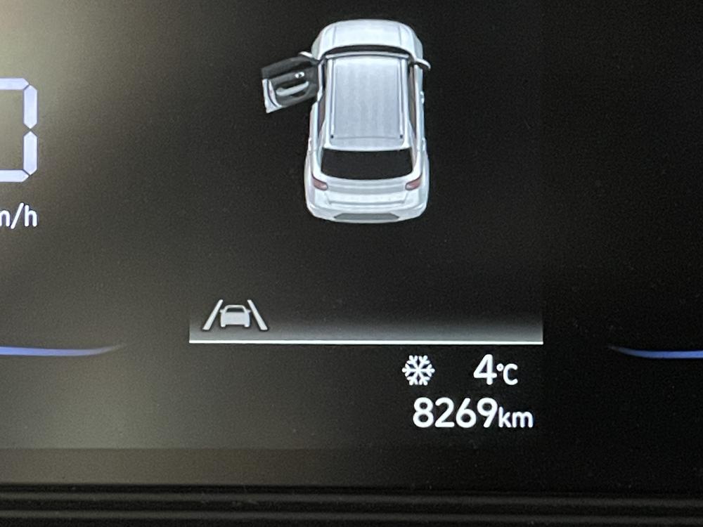 Hyundai Venue Essential 2024 d&rsquo;occasion à vendre - 17