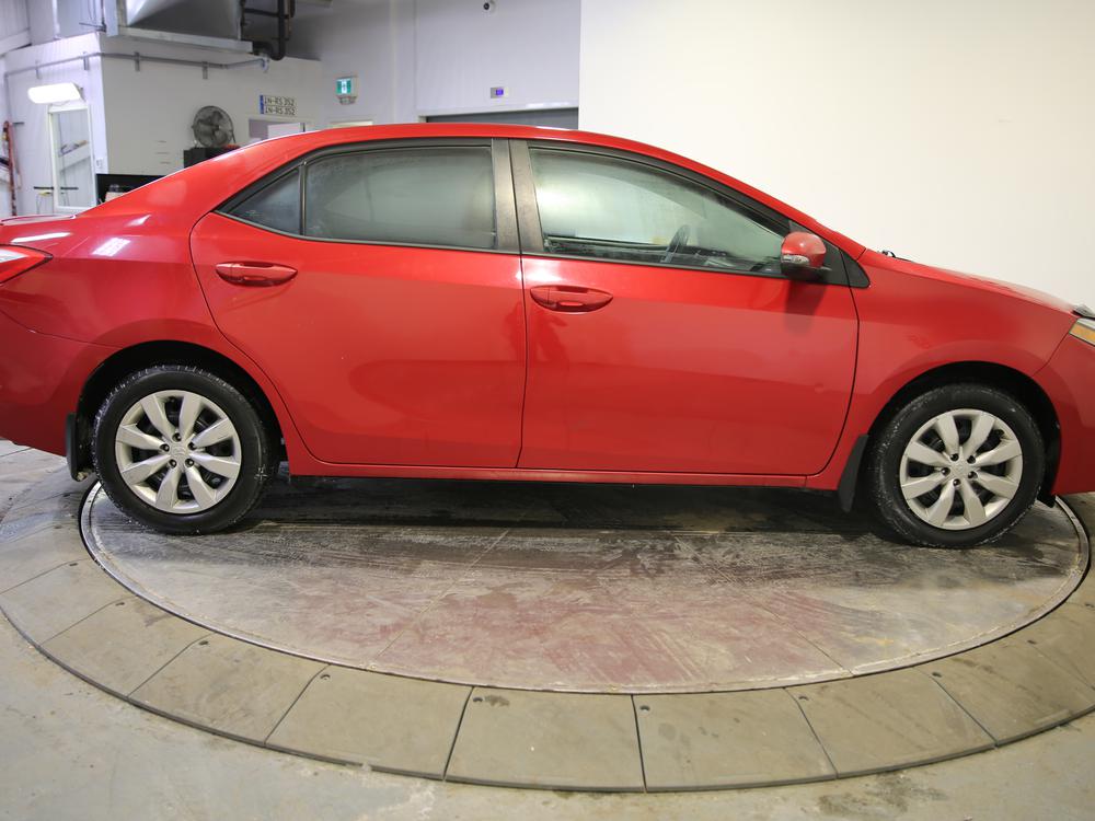 Toyota Corolla S 2014 d&rsquo;occasion à vendre - 2