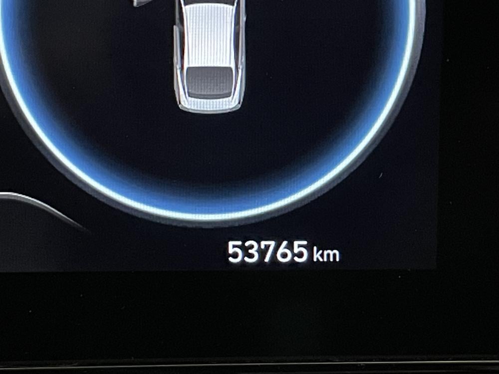 Hyundai Elantra hybride Luxury 2023 d&rsquo;occasion à vendre - 18