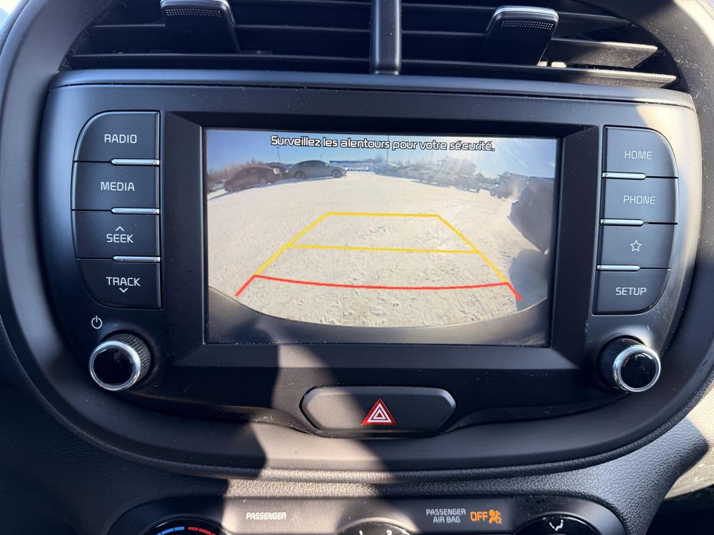 Kia Soul LX 2021 d&rsquo;occasion à vendre - 24