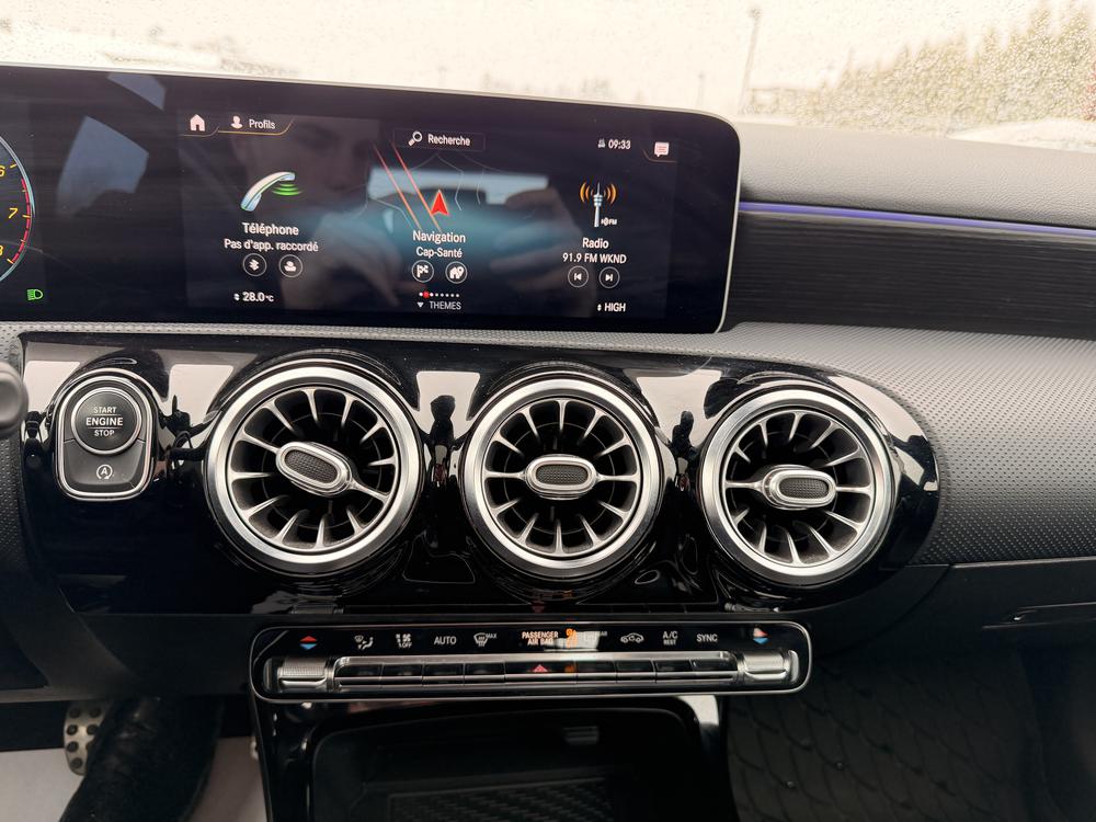 Mercedes-Benz Classe A A250 4MATIC 2019 d&rsquo;occasion à vendre - 28