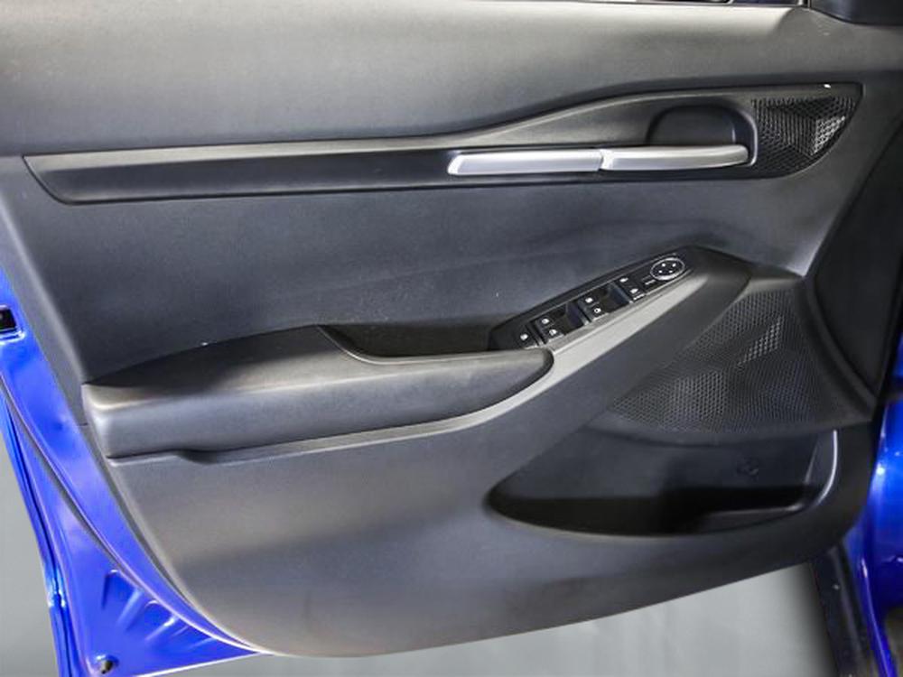 Kia Seltos LX 2023 d&rsquo;occasion à vendre - 13