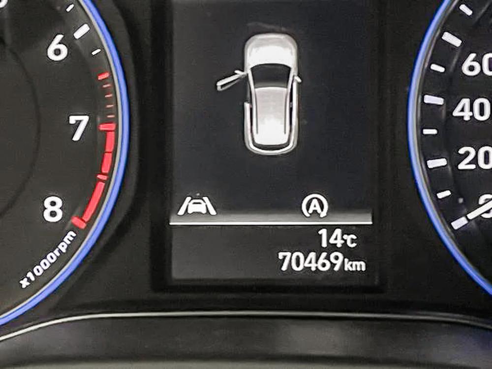 Hyundai Kona Essential AWD 2022 d&rsquo;occasion à vendre - 18