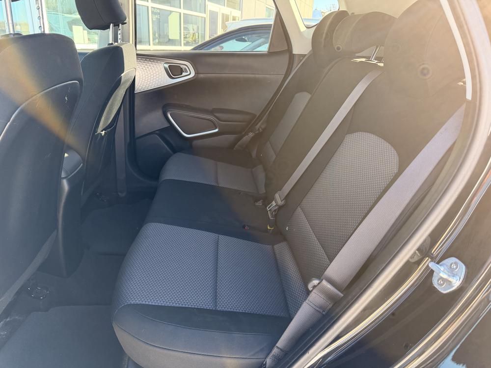 Kia Soul LX 2021 d&rsquo;occasion à vendre - 28