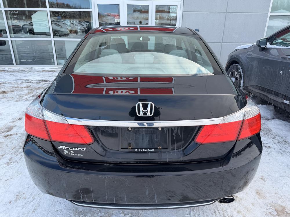 Honda Berline Accord LX 2015 d&rsquo;occasion à vendre - 7
