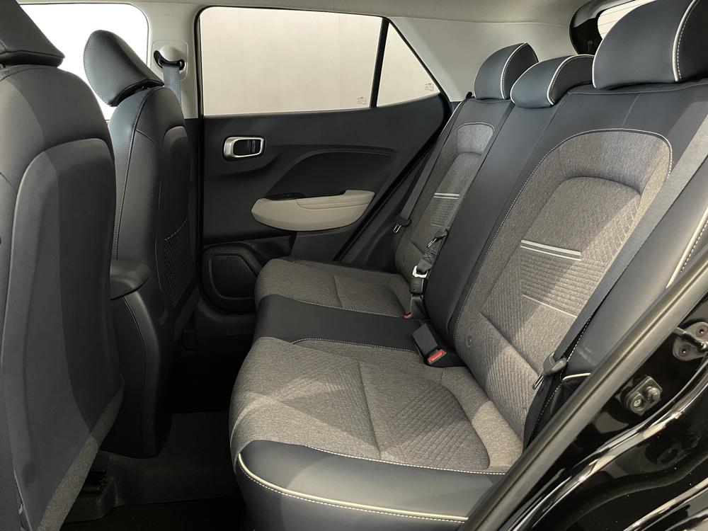 Hyundai Venue Urban Edition / Toit blanc 2022 d&rsquo;occasion à vendre - 28