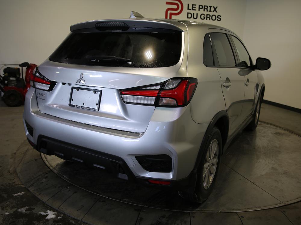 Mitsubishi RVR SE 2023 d&rsquo;occasion à vendre - 3