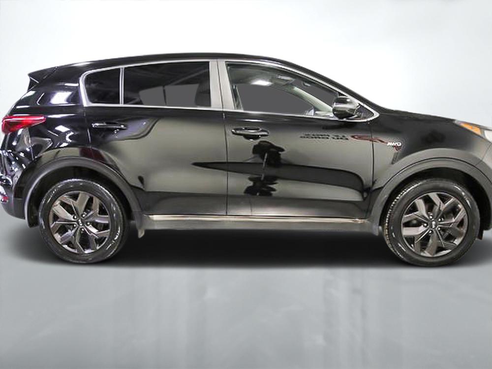 Kia Sportage LX 2021 d&rsquo;occasion à vendre - 2