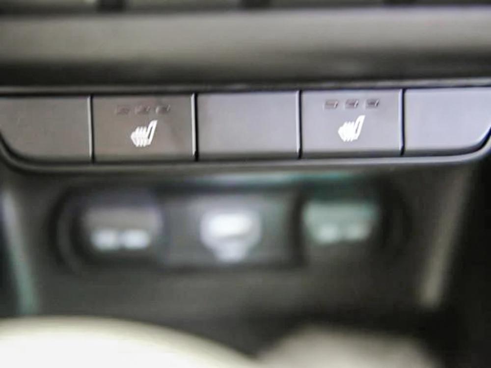 Kia Sportage 2022 Cerise noire usage à vendre Kia Sportage 2022 Cerise noire usage à vendre