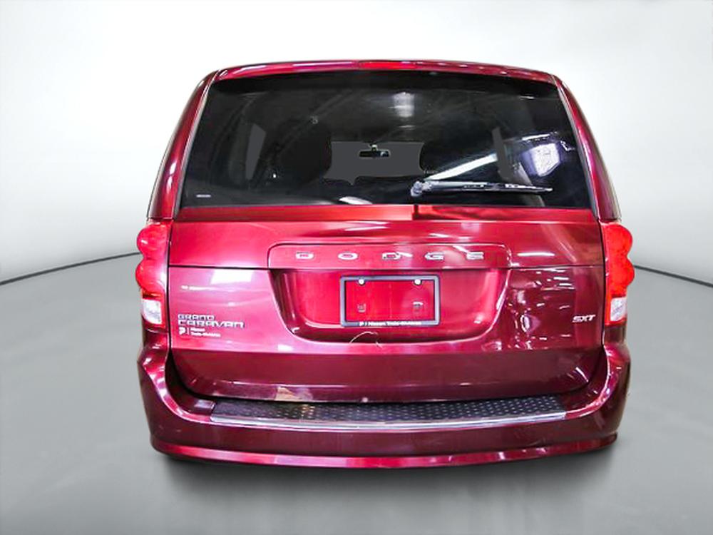 Dodge Grand Caravan 2017 Rouge usage à vendre Dodge Grand Caravan 2017 Rouge usage à vendre
