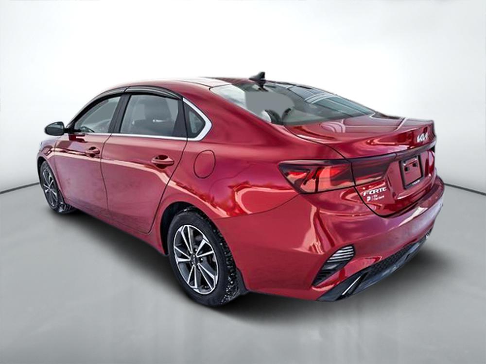 Kia Forte EX 2024 d&rsquo;occasion à vendre - 6