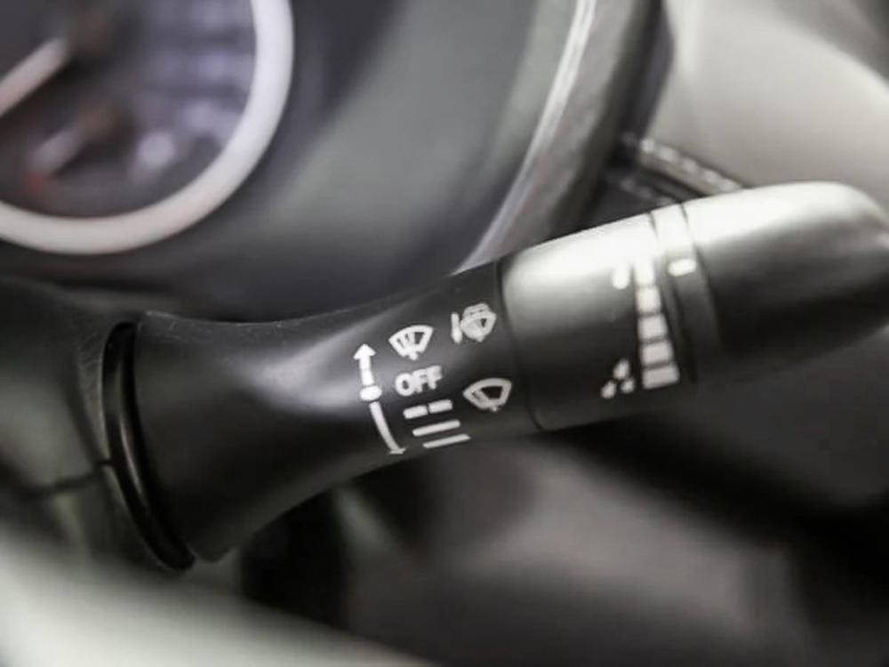 Nissan Sentra SV 2023 d&rsquo;occasion à vendre - 22