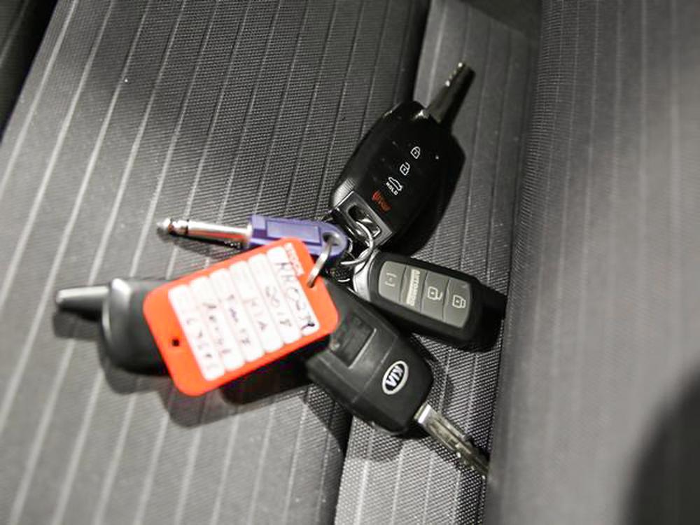 Kia Forte 2018 Rouge usage à vendre Kia Forte 2018 Rouge usage à vendre