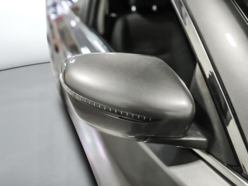 Nissan Rogue SV 2018 d&rsquo;occasion à vendre - 11