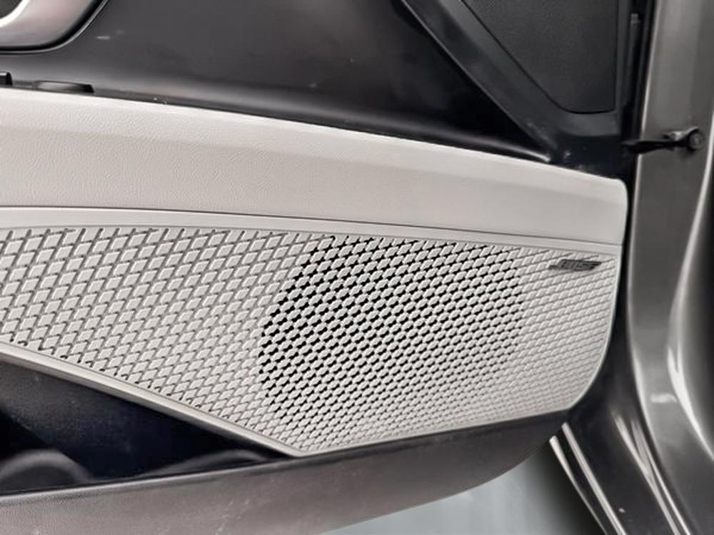 Hyundai Elantra hybride LUXURY 2025 d&rsquo;occasion à vendre - 14