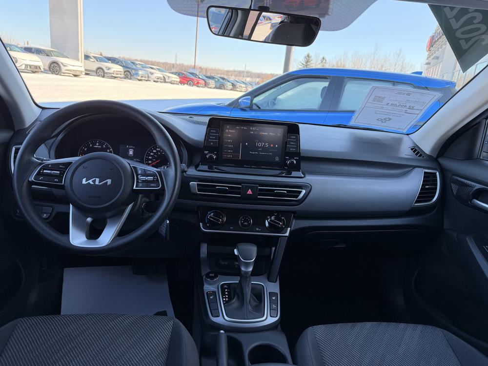 Kia Seltos LX FWD 2022 d&rsquo;occasion à vendre - 27