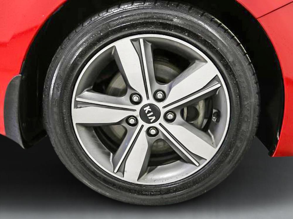 Kia Forte 2018 Rouge usage à vendre Kia Forte 2018 Rouge usage à vendre