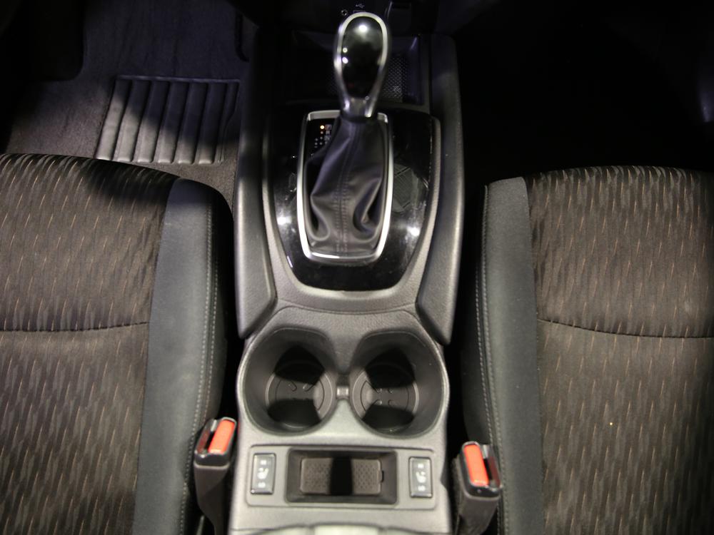 Nissan Rogue SV 2019 d&rsquo;occasion à vendre - 28