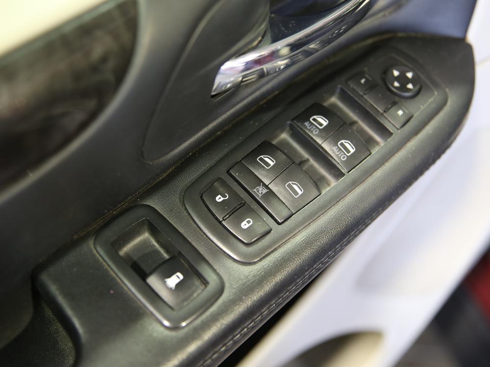 Dodge Grand Caravan SXT STOW N GO 2017 d&rsquo;occasion à vendre - 14