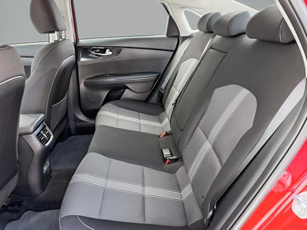 Kia Forte EX 2024 d&rsquo;occasion à vendre - 27