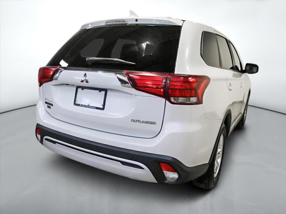 Mitsubishi Outlander ES 2019 d&rsquo;occasion à vendre - 3