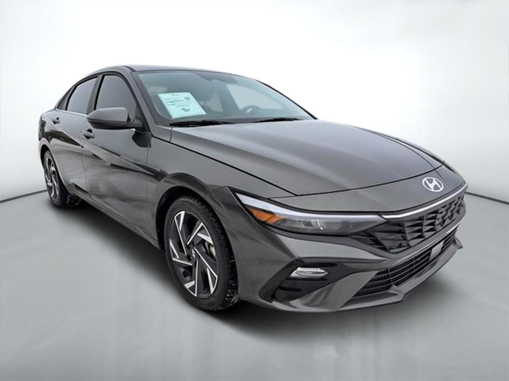 Hyundai Elantra hybride LUXURY 2025 d&rsquo;occasion à vendre - 1