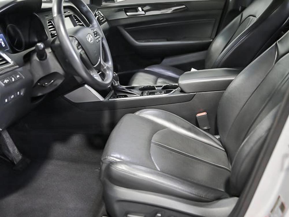 Hyundai Sonata SPORT 2015 d&rsquo;occasion à vendre - 19
