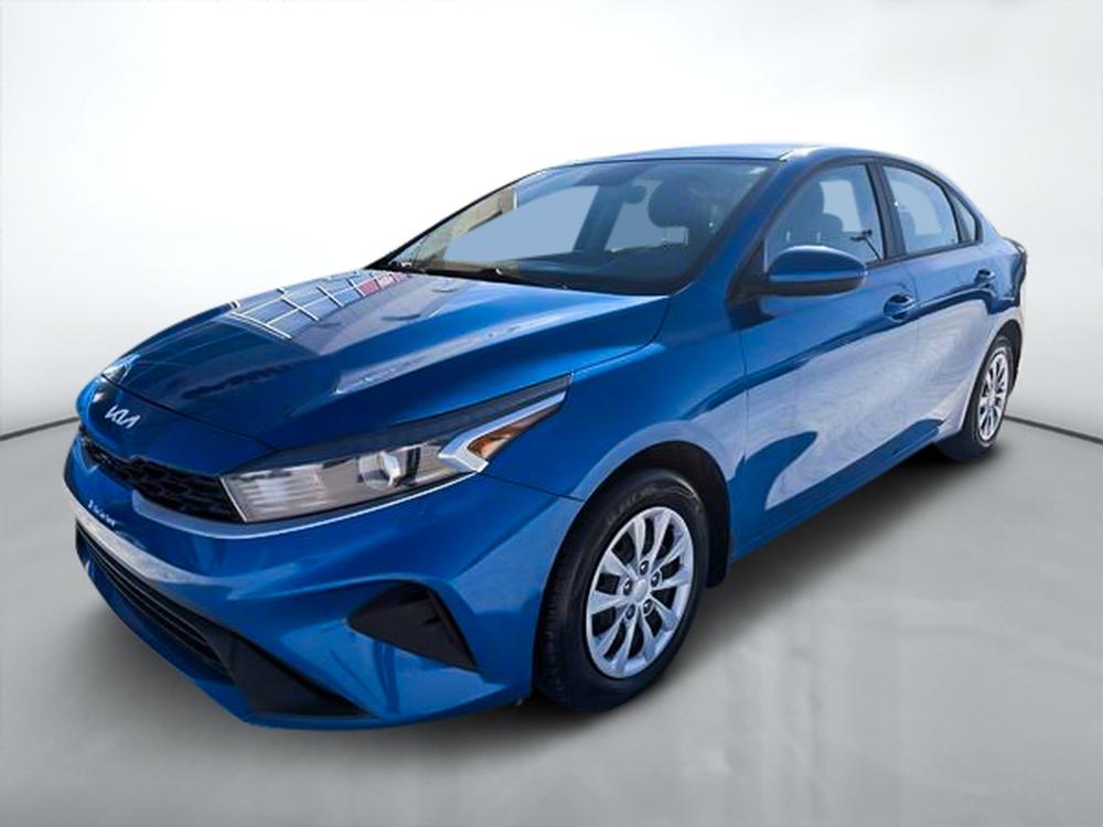 Kia Forte LX 2023 d&rsquo;occasion à vendre - 3