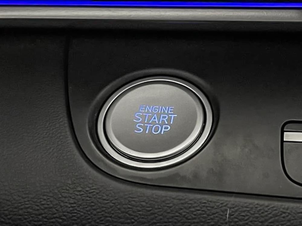 Hyundai Elantra Luxury 2024 d&rsquo;occasion à vendre - 19