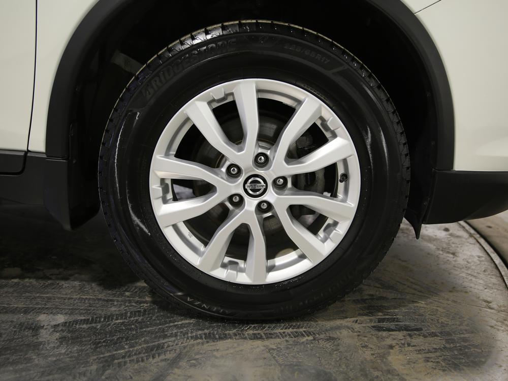 Nissan Rogue SV 2019 d&rsquo;occasion à vendre - 12