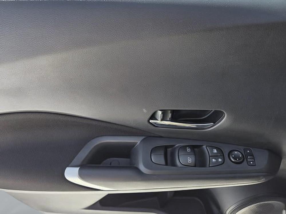 Nissan Kicks SV 2021 d&rsquo;occasion à vendre - 12